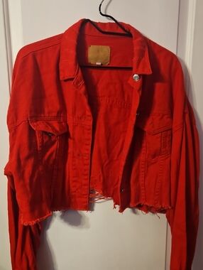 SHEIN Red Cropped Distressed Denim Jacket